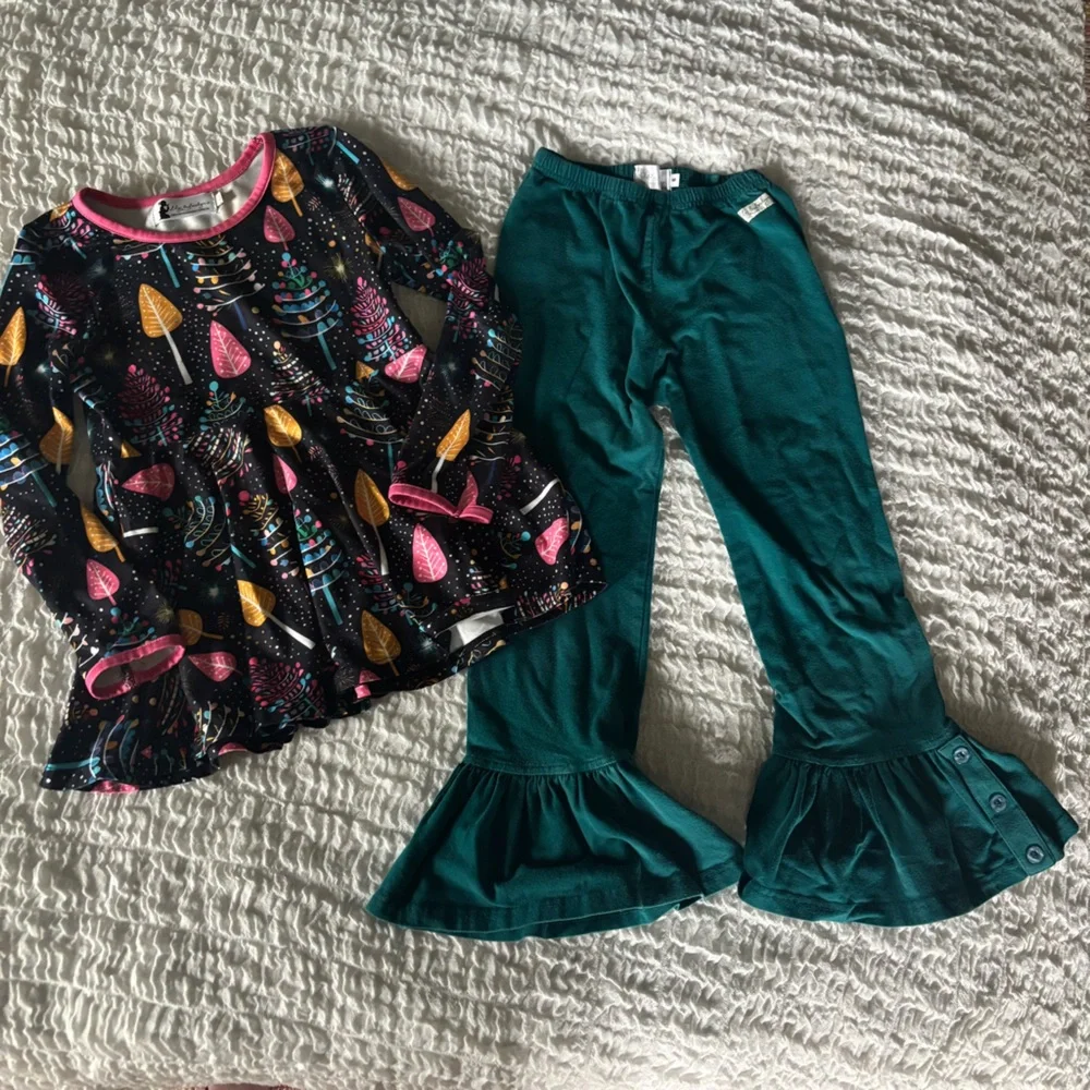 Lily & Londyn’s girls size 6 long sleeve tunic shirt/dress and ruffle pants